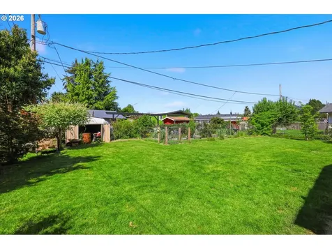 34161 El Manor Avenue Eugene OR 97405