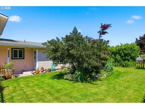 34161 El Manor Avenue Eugene OR 97405
