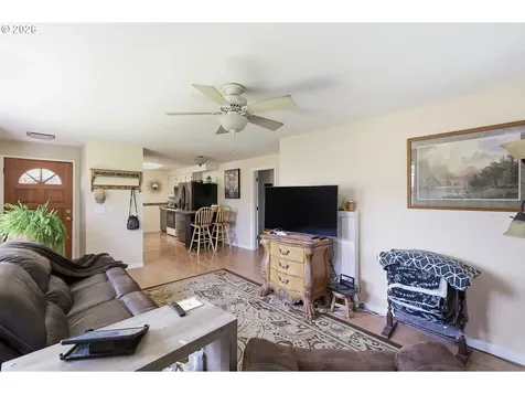 34161 El Manor Avenue Eugene OR 97405