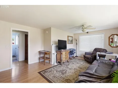 34161 El Manor Avenue Eugene OR 97405