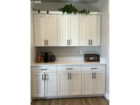 946 S Calapooia Street Sutherlin OR 97479