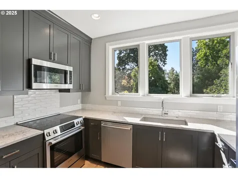2101 Goodall Court Lake Oswego OR 97034