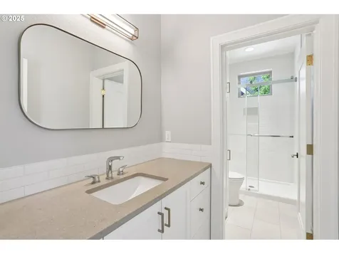 2101 Goodall Court Lake Oswego OR 97034