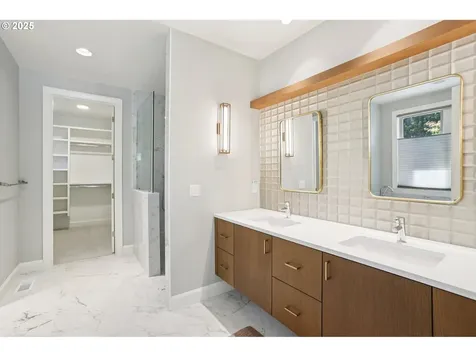 2101 Goodall Court Lake Oswego OR 97034