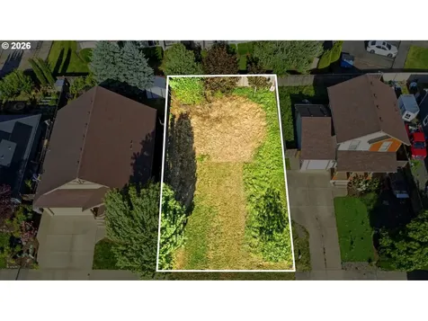 235 SE Hope Court Sheridan OR 97378