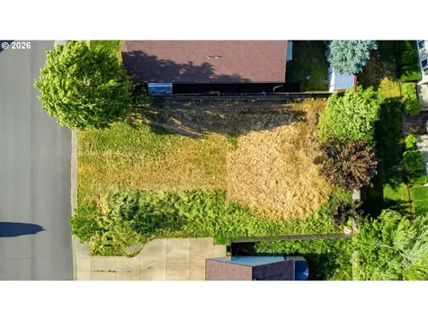 235 SE Hope Court Sheridan OR 97378