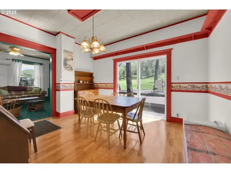 1878 Trails End Lane Sutherlin OR 97479
