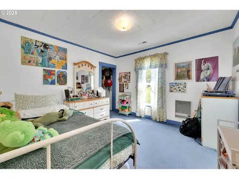 1878 Trails End Lane Sutherlin OR 97479