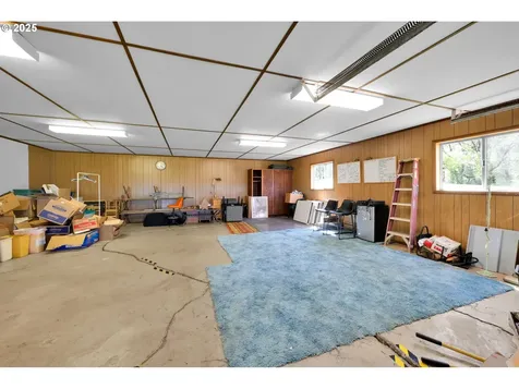 1878 Trails End Lane Sutherlin OR 97479