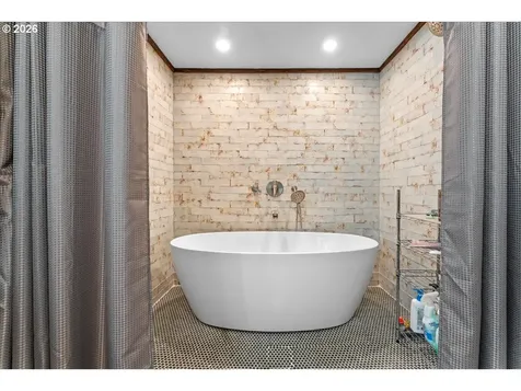 19910 NE 356th Street Yacolt WA 98675