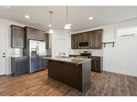 7032 S 11th Street Ridgefield WA 98642