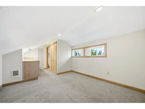 8702 NE 42nd Court Vancouver WA 98665