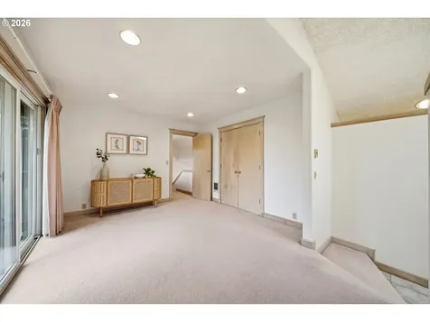 8702 NE 42nd Court Vancouver WA 98665