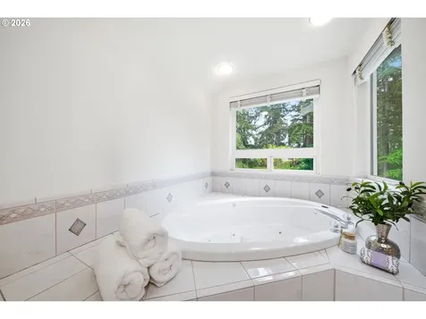8702 NE 42nd Court Vancouver WA 98665