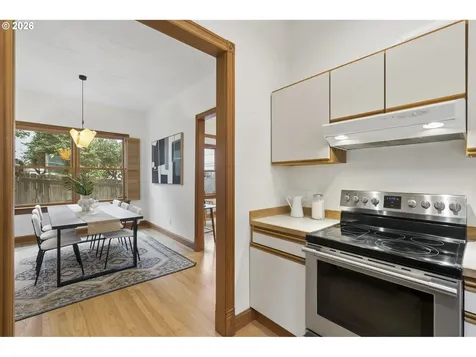 4217 SW View Point Terrace Portland OR 97239