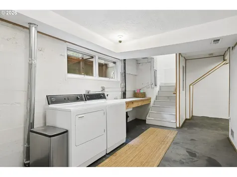 4217 SW View Point Terrace Portland OR 97239