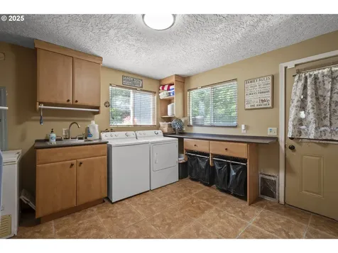 301 Canyon Creek Road Washougal WA 98671