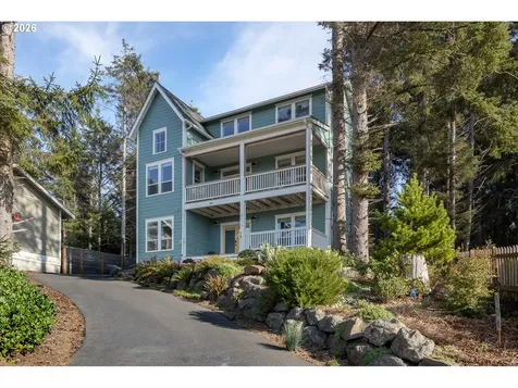 2160 SW Coast Avenue Lincoln City OR 97367