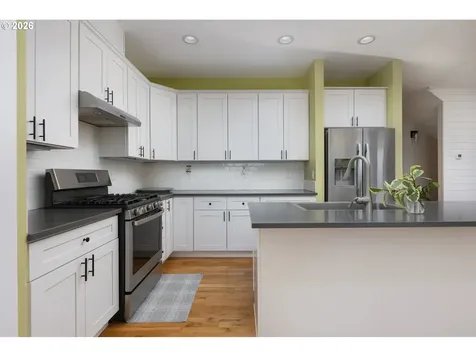 2160 SW Coast Avenue Lincoln City OR 97367