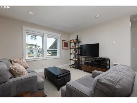 2160 SW Coast Avenue Lincoln City OR 97367