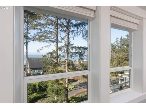 2160 SW Coast Avenue Lincoln City OR 97367