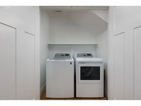 2160 SW Coast Avenue Lincoln City OR 97367