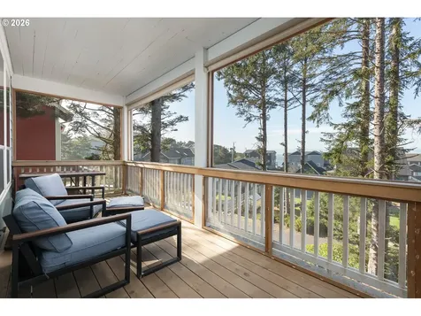 2160 SW Coast Avenue Lincoln City OR 97367