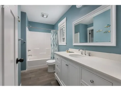 2160 SW Coast Avenue Lincoln City OR 97367