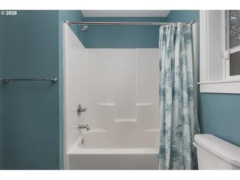 2160 SW Coast Avenue Lincoln City OR 97367