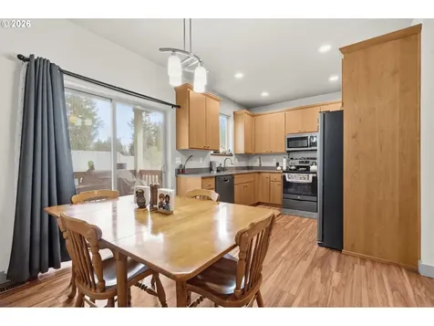 87977 10th Street Veneta OR 97487