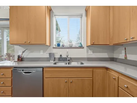 87977 10th Street Veneta OR 97487