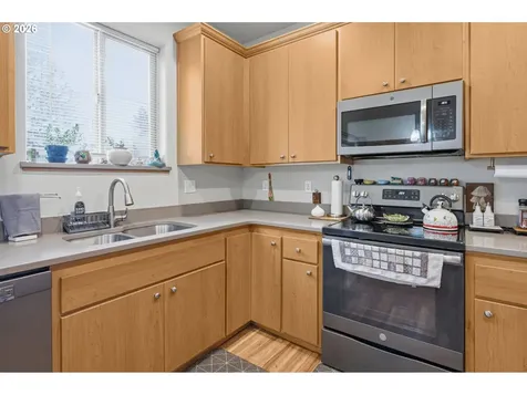 87977 10th Street Veneta OR 97487