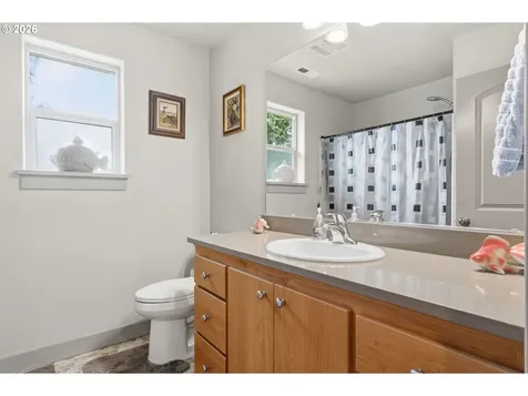 87977 10th Street Veneta OR 97487