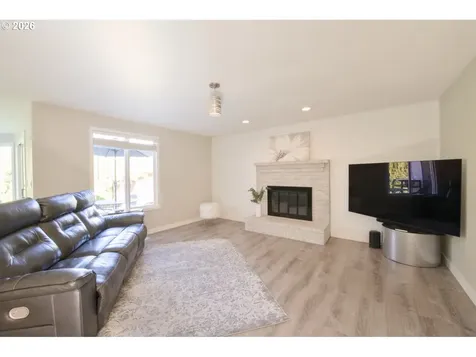 16782 SW Hargis Road Beaverton OR 97007