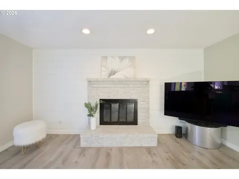 16782 SW Hargis Road Beaverton OR 97007