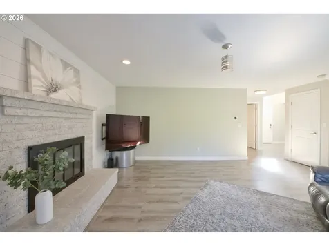 16782 SW Hargis Road Beaverton OR 97007