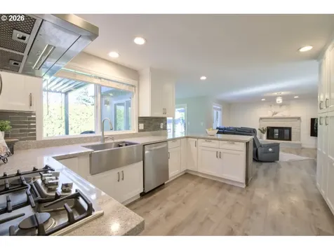 16782 SW Hargis Road Beaverton OR 97007
