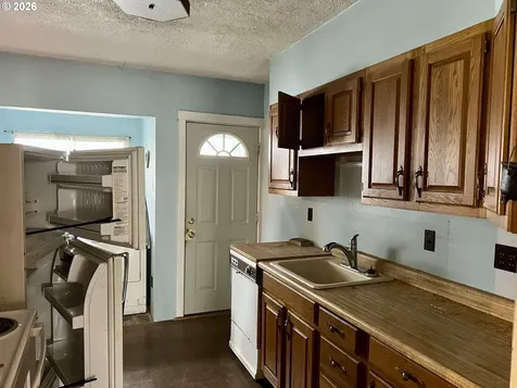 620 20th Avenue Longview WA 98632
