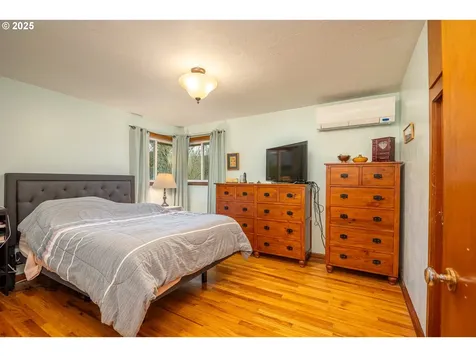 25 Strome Court Eugene OR 97404