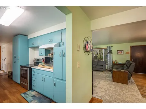 25 Strome Court Eugene OR 97404