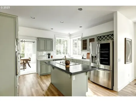 14606 NW Applegate Lane Portland OR 97229