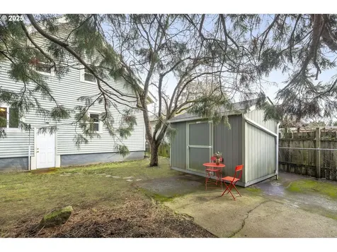 3903 SE 65th Avenue Portland OR 97206