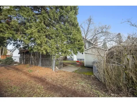 3903 SE 65th Avenue Portland OR 97206