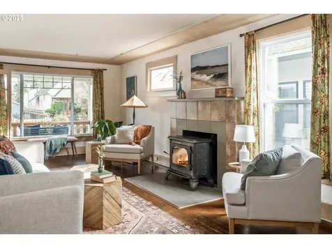 3903 SE 65th Avenue Portland OR 97206