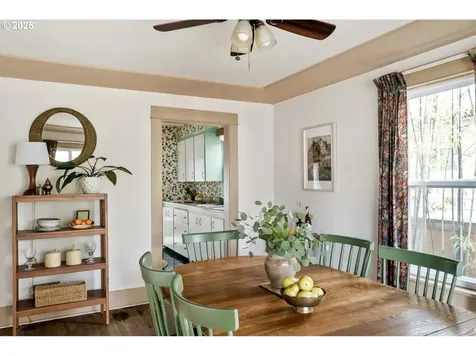 3903 SE 65th Avenue Portland OR 97206