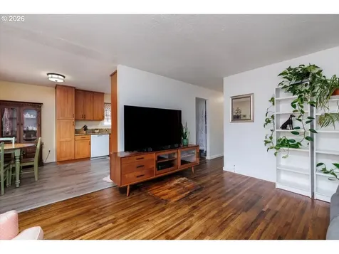 10021 SE Harold Street Portland OR 97266