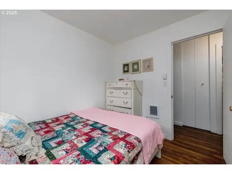 10021 SE Harold Street Portland OR 97266