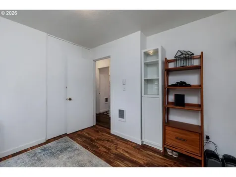 10021 SE Harold Street Portland OR 97266