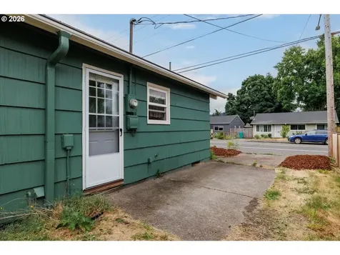 10021 SE Harold Street Portland OR 97266