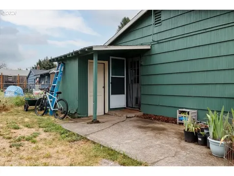 10021 SE Harold Street Portland OR 97266